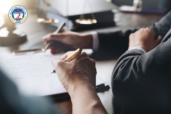 bang cu nhan luat kinh te